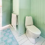 4 Bedroom Beautiful In *